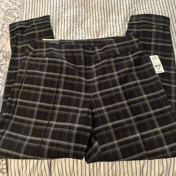 Kelly Pull On cuffed pant. Sz14w - Picture 2 of 5